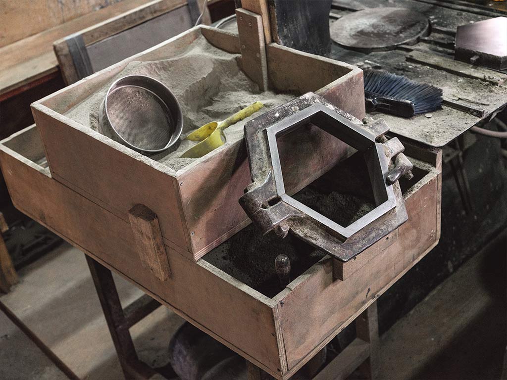 How to Make a Clay Mold for metal casting